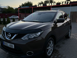 Nissan Qashqai фото 1