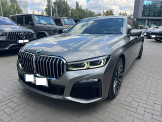 BMW 7 Series foto 2