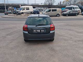 Toyota Corolla foto 6