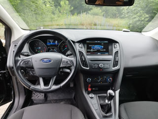 Ford Focus foto 9