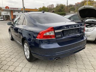 Volvo S80 foto 4