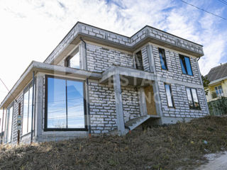 Vânzare - casă în 2 nivele, 148 mp, or. Ialoveni foto 6