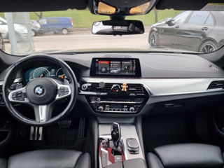 BMW 5 Series foto 8