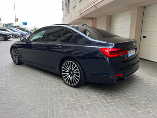 BMW 7 Series foto 5