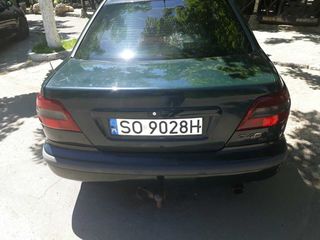 Volvo S40 foto 2