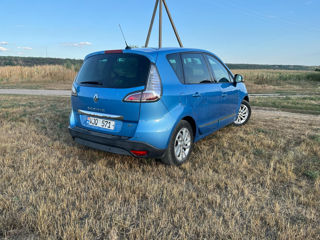 Renault Scenic foto 9