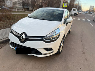 Renault Clio foto 4