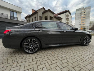 BMW 7 Series foto 5