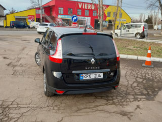 Renault Scenic foto 6