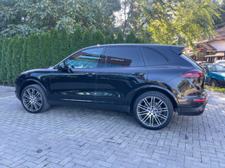 Porsche Cayenne foto 7