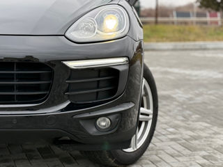 Porsche Cayenne foto 4