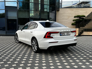 Volvo S60 foto 5