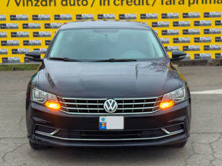 Volkswagen Passat foto 4