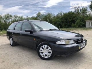 Dezmembrez Ford Mondeo 1.6i. 16klapani 1994 foto 1