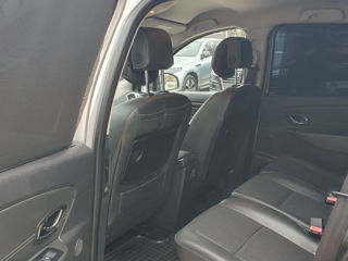 Renault Grand Scenic foto 8