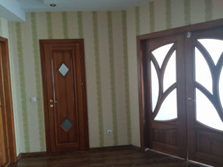 Apartament cu 2 camere, 79 m², Buiucani, Chișinău foto 6