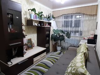 Apartament cu 3 camere, 60 m², 9 cartier, Bălți