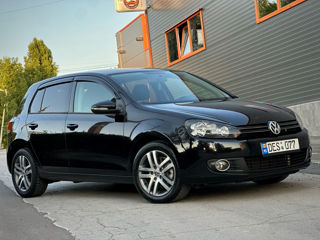 Volkswagen Golf foto 0