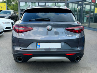 Alfa Romeo Stelvio foto 6