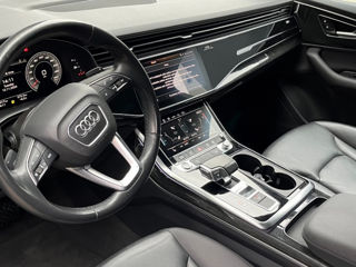 Audi Q7 foto 8