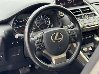 Lexus NX Series foto 11