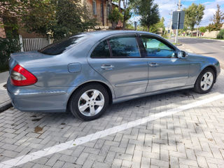 Mercedes E-Class foto 6