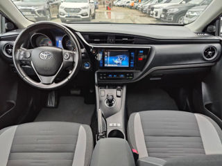 Toyota Auris foto 8