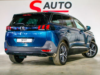 Peugeot 5008 foto 3