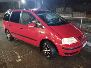 Volkswagen Sharan foto 4