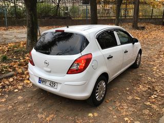 Opel Corsa foto 4