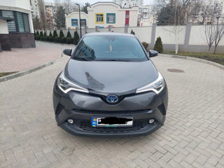 Toyota C-HR foto 6