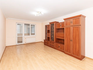 Apartament cu 2 camere, 70 m², Botanica, Chișinău