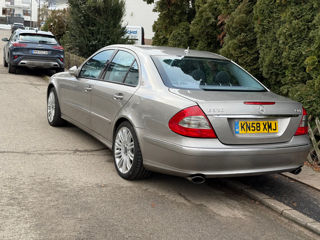 Mercedes E-Class foto 9