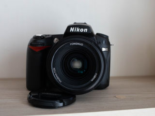 Nikon D90 Kit foto 1