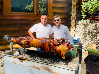 Servicii catering purceluș coorporativ foto 5