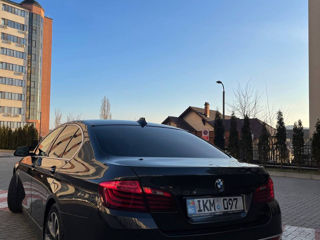 BMW 5 Series foto 3