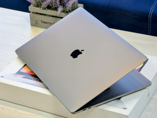 MacBook Pro 15 Retina 2017 (Core i7 7820HQ/16Gb Ram/512Gb SSD/4Gb Radeon Pro 560/15.4" Retina IPS) foto 7