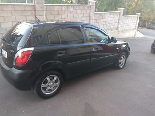 KIA Rio foto 5