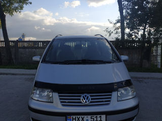 Volkswagen Sharan foto 3