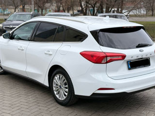 Ford Focus foto 4