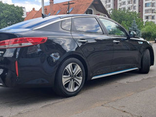 KIA Optima foto 1