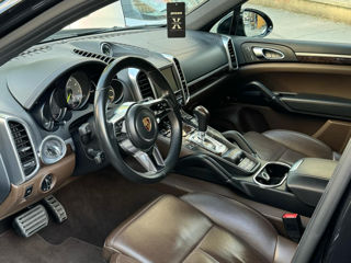 Porsche Cayenne foto 4