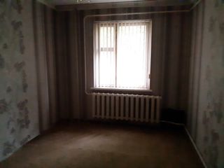 Se vinde apartament cu 3 camere Cahul Ghidro foto 3