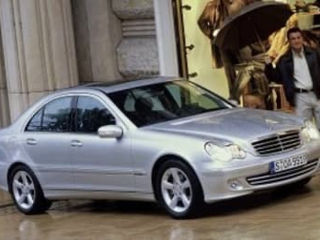 Mercedes dezmembrare 4x4 4matic w203 c class w212 4matic piese zapciasti запчасти разборка пиесе 212