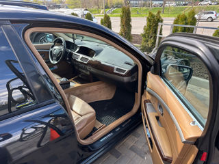 BMW 7 Series foto 7