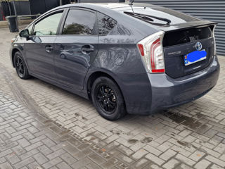 Toyota Prius foto 3