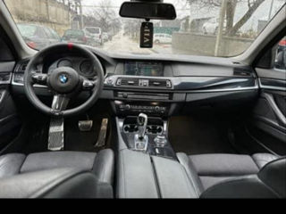 BMW 5 Series foto 8