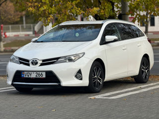 Toyota Auris foto 6