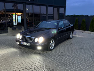 Mercedes E-Class