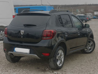 Dacia Sandero Stepway foto 2